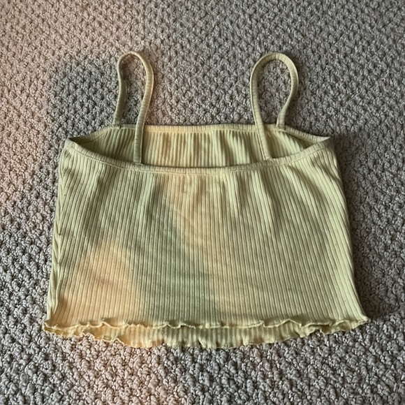 Ardene xs crop tank top. - Picture 2 of 3